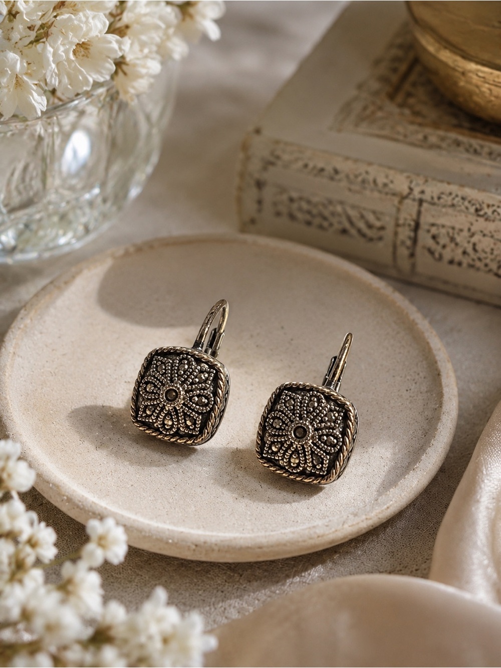 Vintage Judith Jack 925 Sterling Silver Marcasite Floral Leverback Earrings